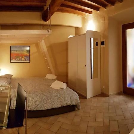 Appartement Tra Miracoli E Cavalieri à Pise Extérieur photo