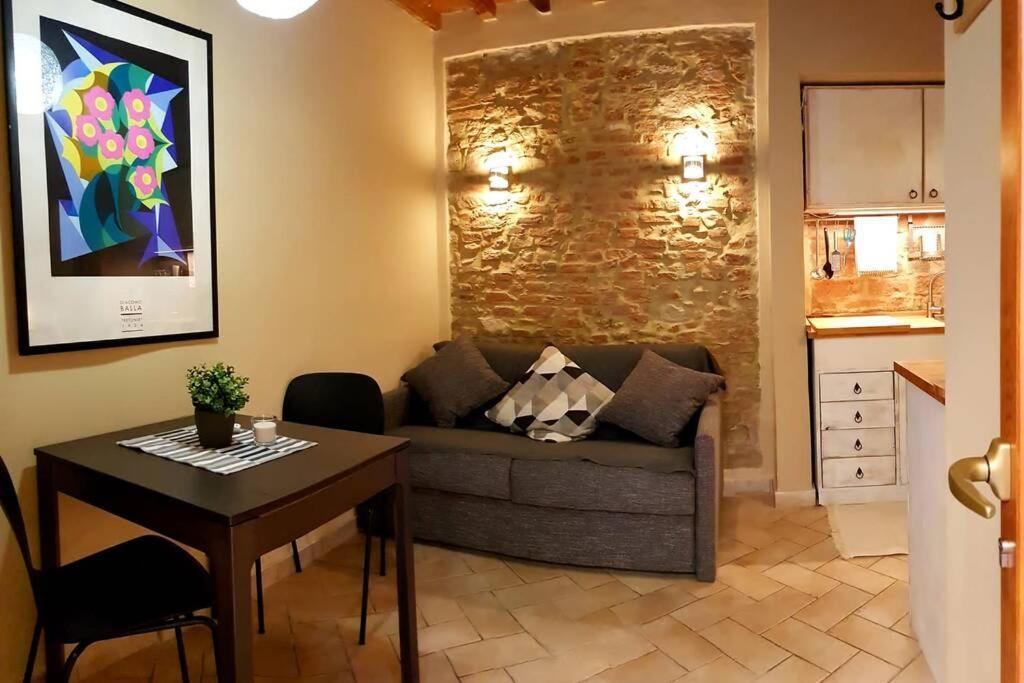 Appartement Tra Miracoli E Cavalieri à Pise Extérieur photo