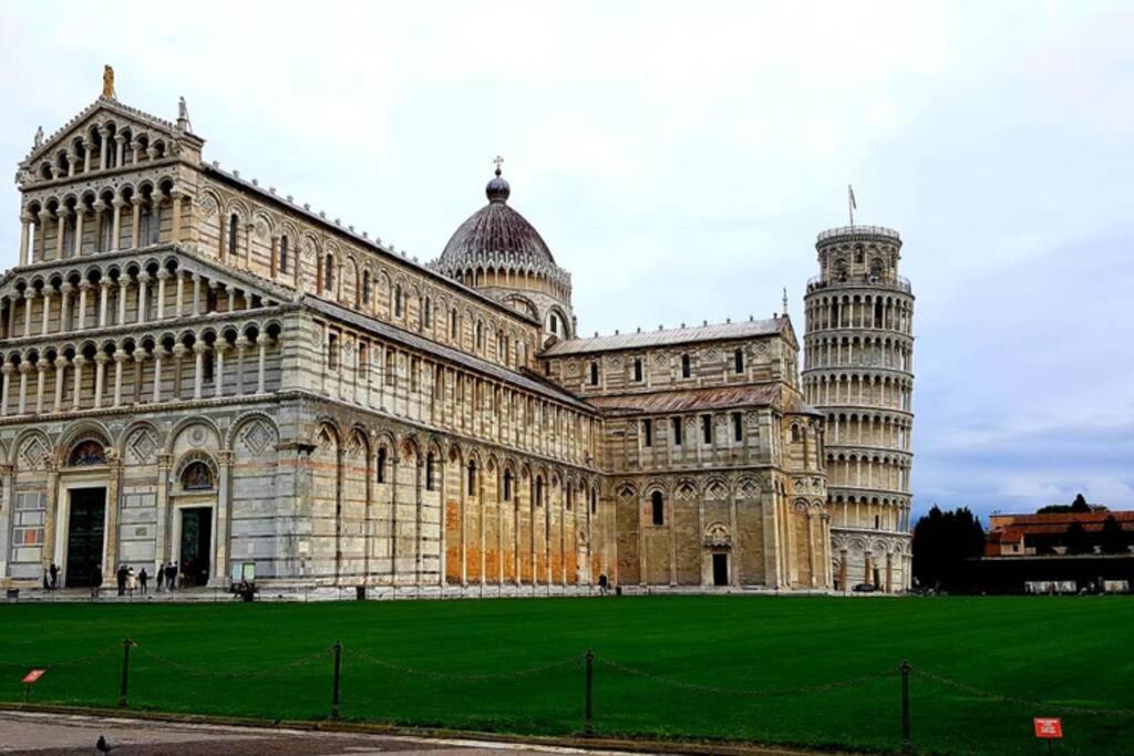 Appartement Tra Miracoli E Cavalieri à Pise Extérieur photo