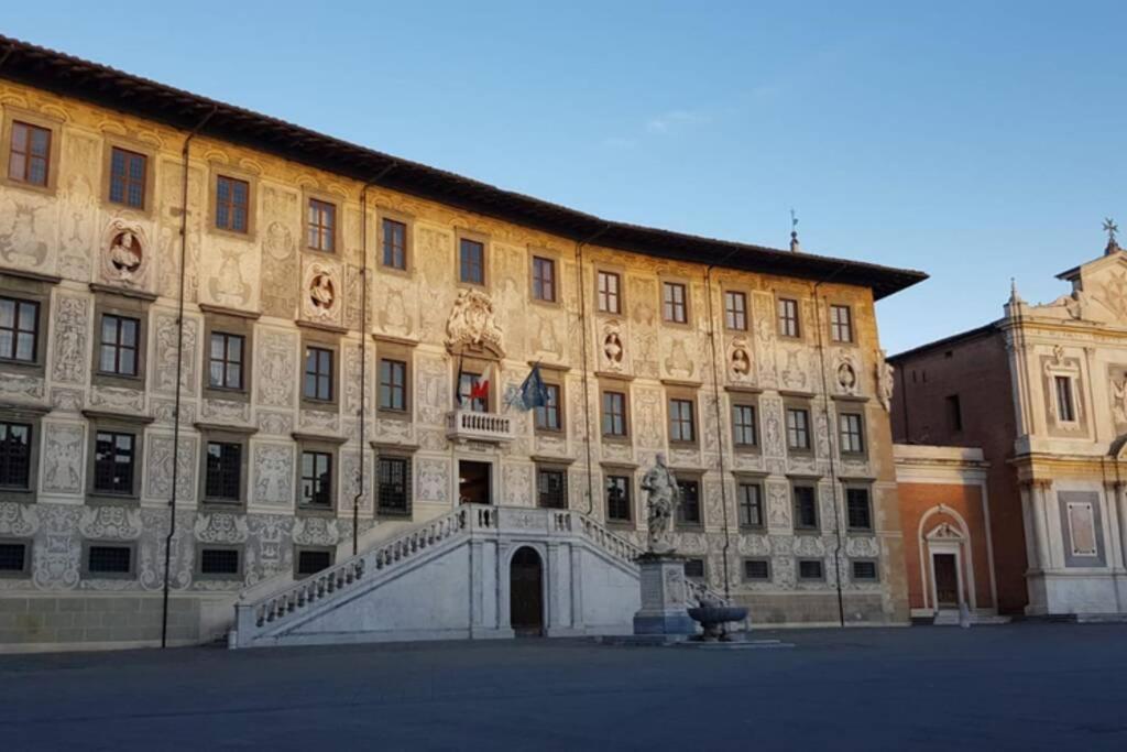 Appartement Tra Miracoli E Cavalieri à Pise Extérieur photo